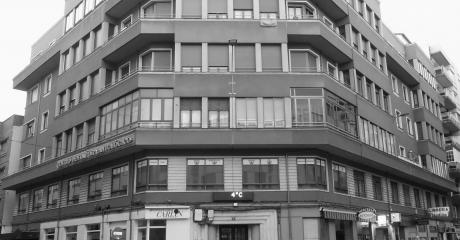 EDIFICIO C/ PADRE ISLA nº 11