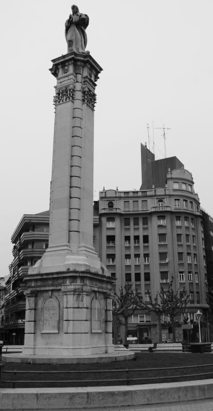 MONUMENTO MARIANO