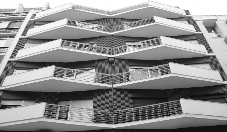 EDIFICIO C/ SANTA NONIA nº 6