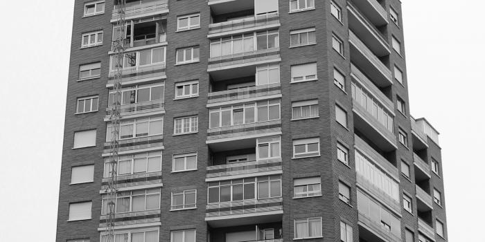 EDIFICIO TORBADO